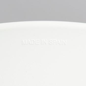 Eero Aarnio, A 'Roulette' armchair for Vondom, 2012.