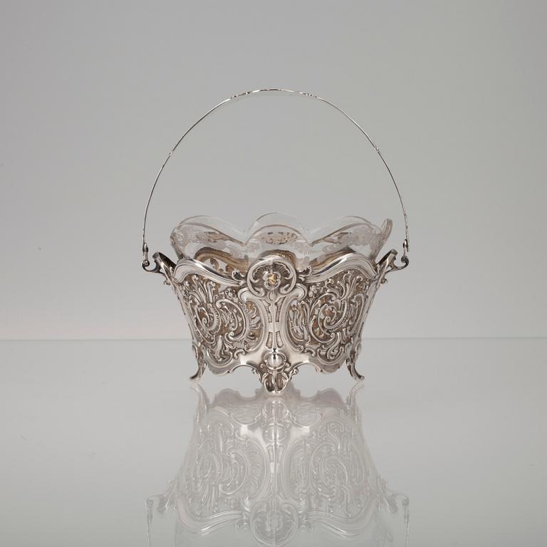 SILVER / GLASSKÅL, 800 silver. Nyrokoko, Tyskland början på 1900-tal. Silvervikt 112 g.