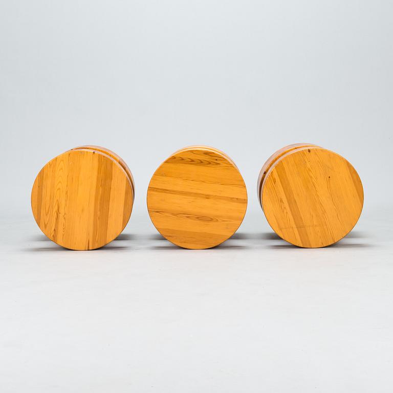 Jakkaroita 3 kpl, Pirana ky, 1960-70-luku.