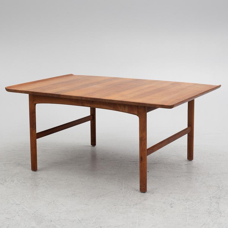 Folke Ohlsson, a "Frisco" teak coffee table, Tingströma, 1960's.