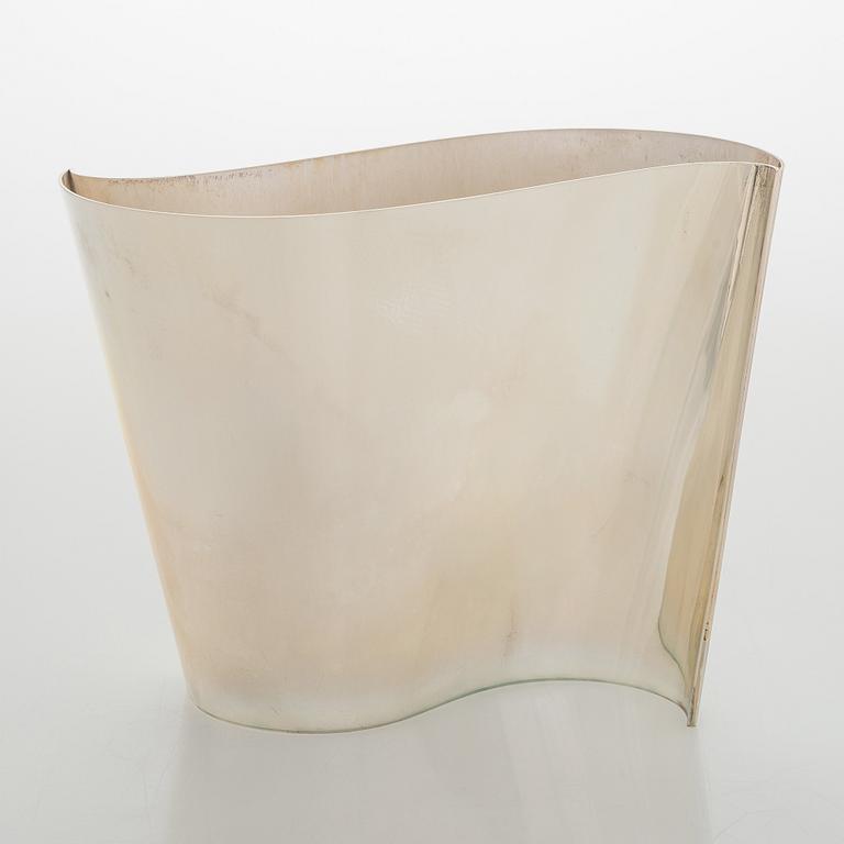 Pekka Piekäinen, vas, sterlingsilver, "Finlandia", Platinoro, Åbo.