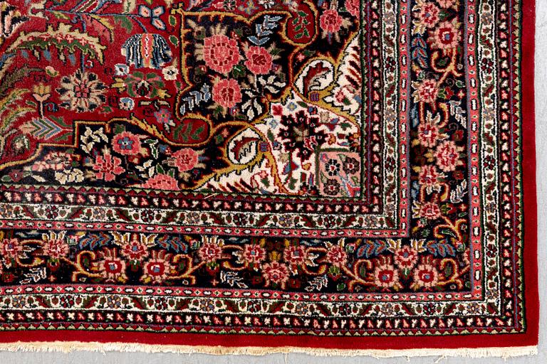 A semaintique Bidjar carpet ca 335x240 cm.