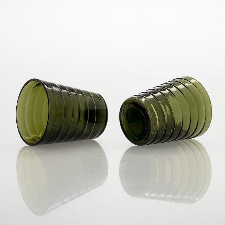 Aino Aalto, juomalaseja, 6 kpl, sekä lautasia, 6 kpl, "Bölgeblick", Karhulan lasitehdas 1930-luku.