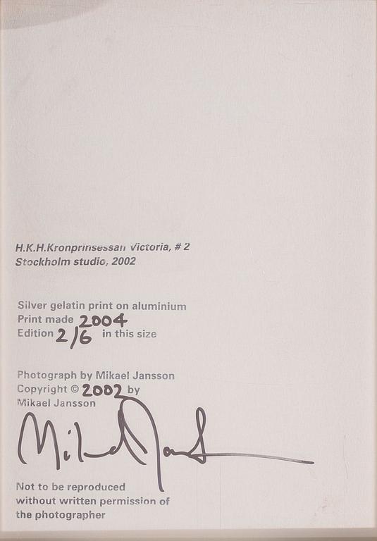 Mikael Jansson, "H.K.H Kronprinsessan Victoria #2, Stockholm Studio, 2002".