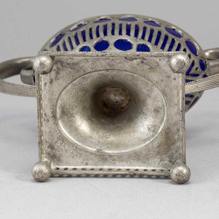 An early 19th Century pewter sugarbowl by Johan Wiklund Norrköping.