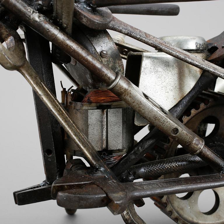 BOB PASTERKAMP, skulptur, metall. Signerad BP.