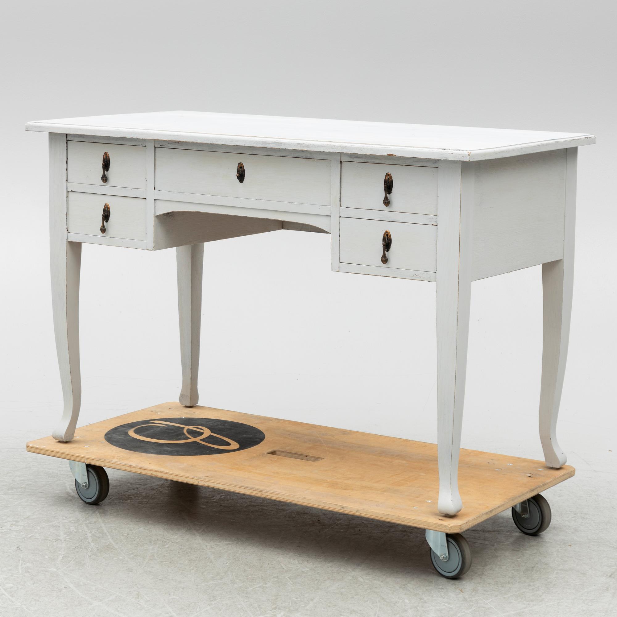 Desk, 20th century.