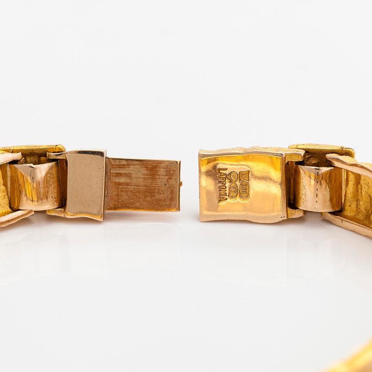 Björn Weckström, a 14K gold 'Jotos' bracelet for Lapponia, 1974.