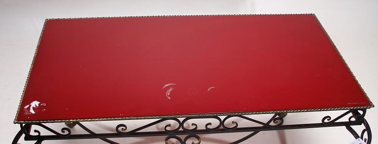 SIDEBOARD, 1900-tal.