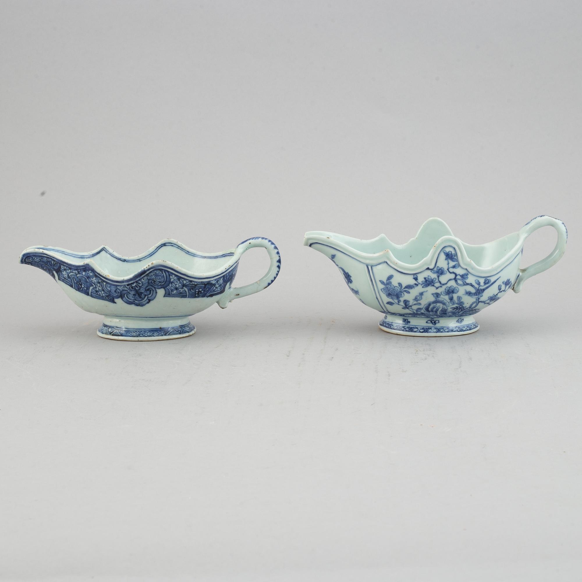 Såssnipor, två stycken, kompaniporslin. Qingdynastin, Qianlong (1736-95).