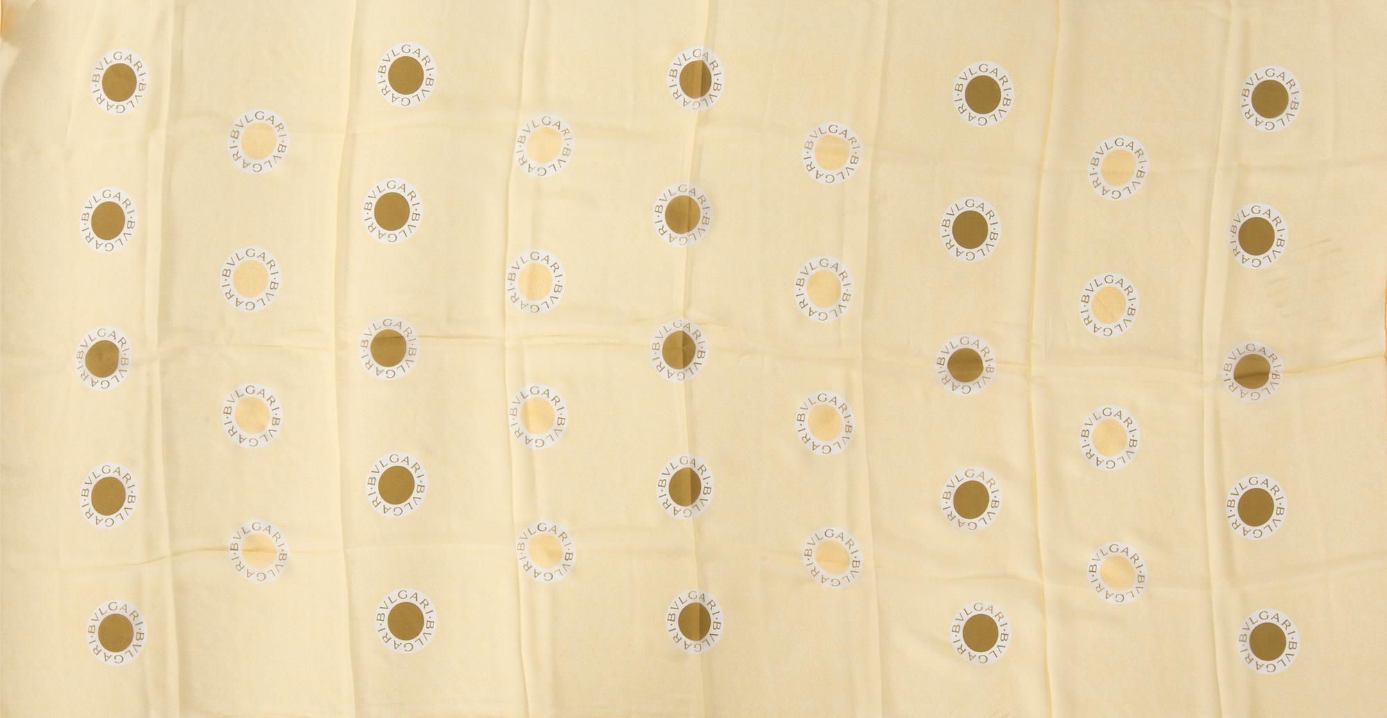 SCARF, Bvlgari.