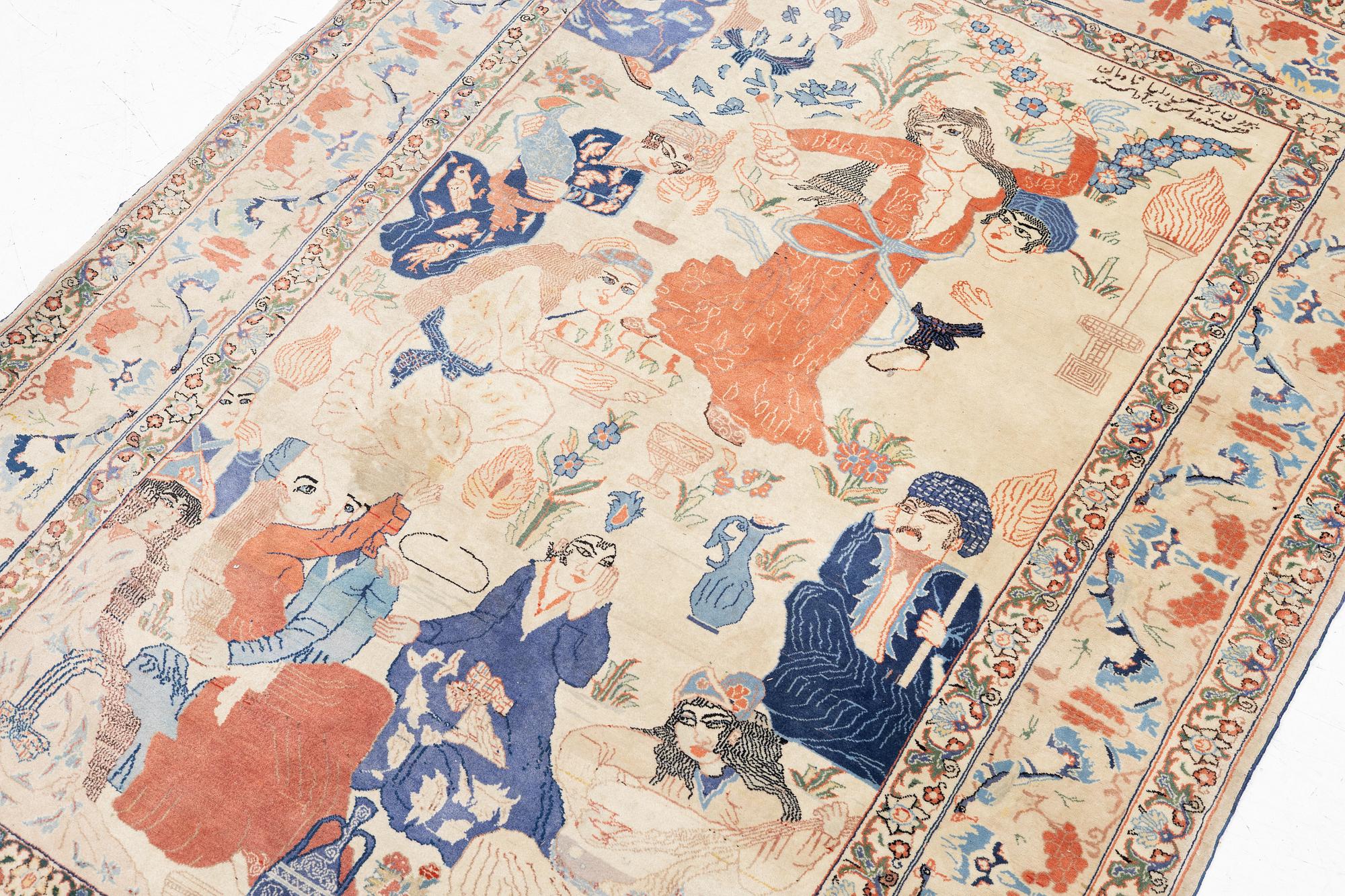 Matta, Täbriz, figural, signerad, ca 171 x 118 cm.
