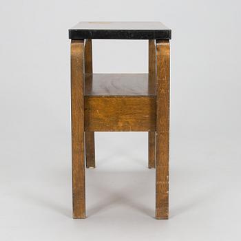 Alvar Aalto, sidobord, modell 87,  O.Y. Huonekalu- ja Rakennustyötehdas A.B. 1930/1940-tal.