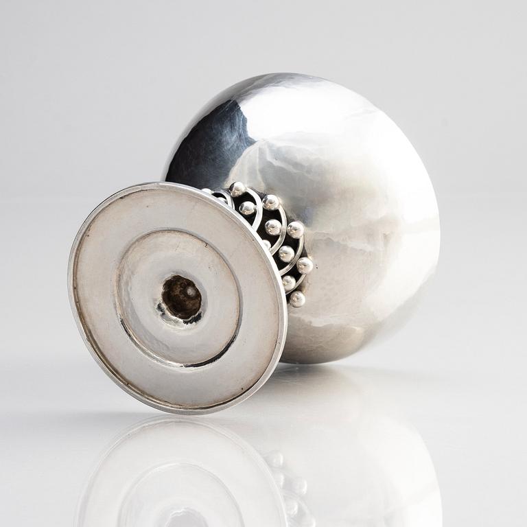 Johan Rohde, skål med lock, sterling silver, Georg Jensen, Köpenhamn 1904-14, design 43.