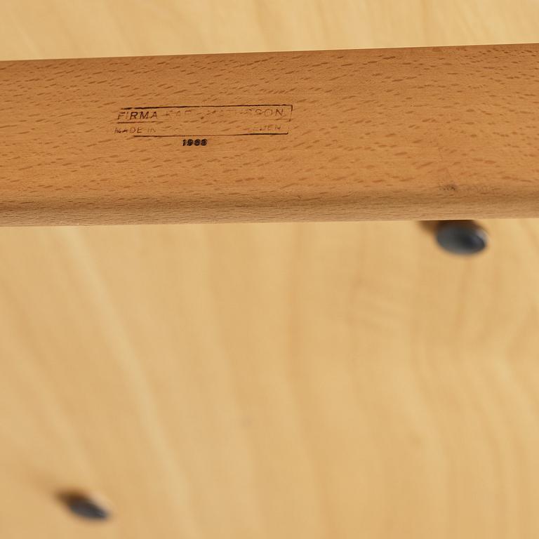 Bruno Mathsson, a beech daybed for Karl Mathsson, Sweden 1968.