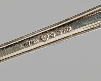 FISKBESTICK, 9 delar, silver, CG Hallberg, Stockholm, bl a 1935. Vikt ca 365 gram.