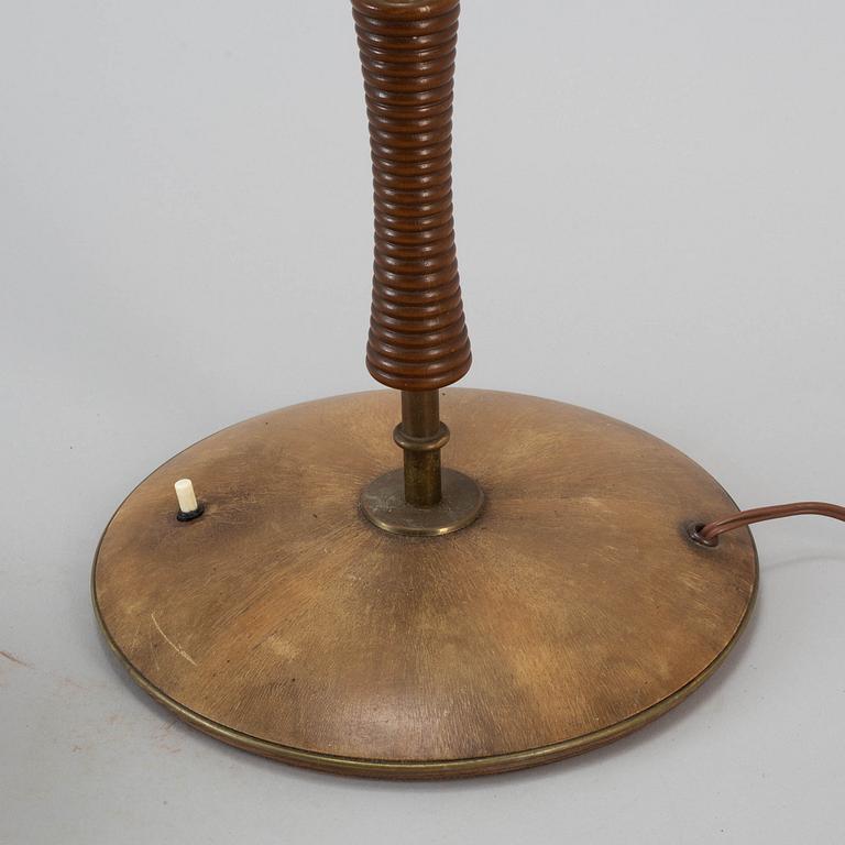 A 1930's art déco table light.