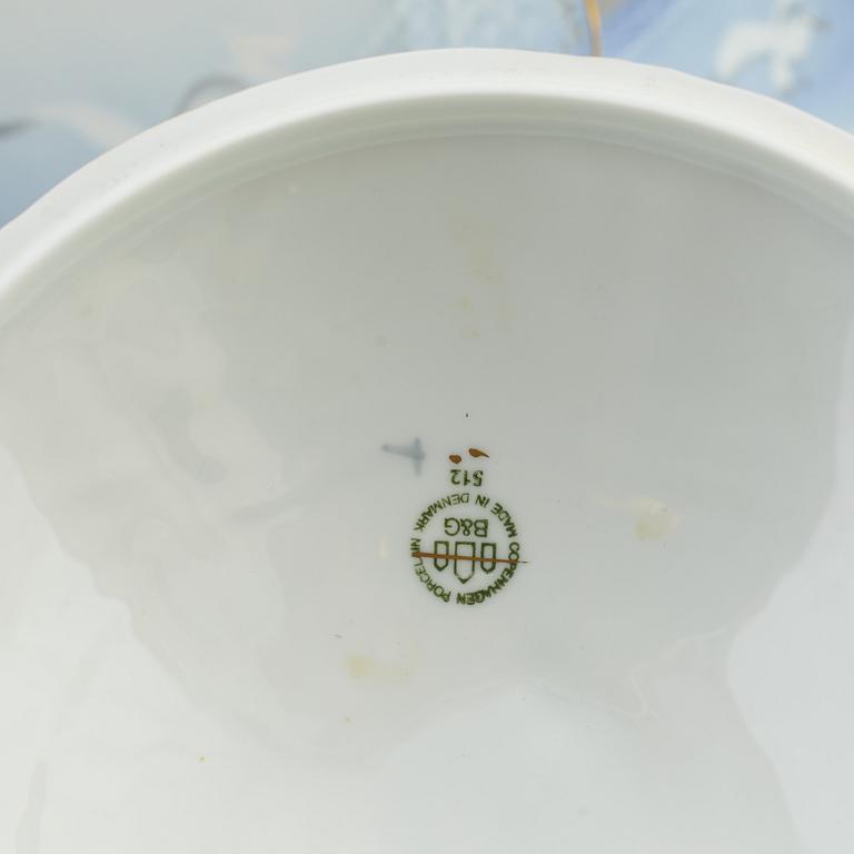 A 'Måsen' service, Bing & Grøndahl (52 pc).