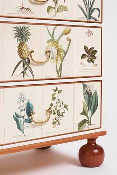 Josef Frank, a mahogany chest of drawers 'Florabyrå Linné', Svenskt Tenn, Sweden 2007, model 1050, jubilee ed. 31/50.