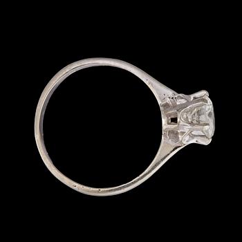 RING, brilliant cut diamond, 1.30 cts.