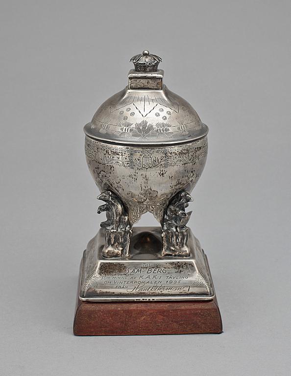 POKAL, silver, AG Dufva Stockholm 1925. Tot vikt ca 595 gram.