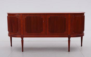SIDEBOARD, gustaviansk stil, 1900-talets andra hälft.