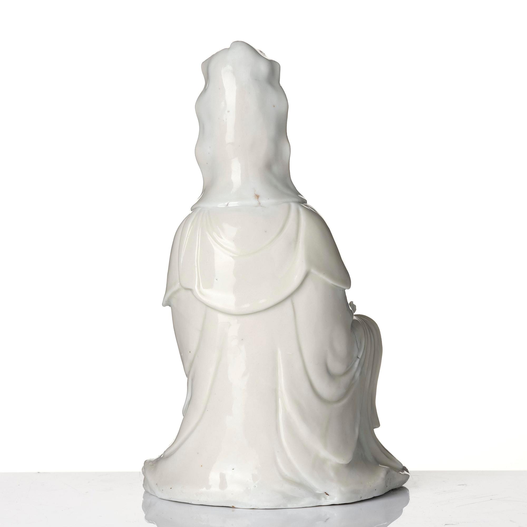 A blanc de chine figure of Guanyin, Qing dynasty, 18th century.