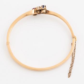 Armring 14K guld med gammalslipad diamant, safir och rubin.