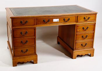 SKRIVBORD, engelsk stil.