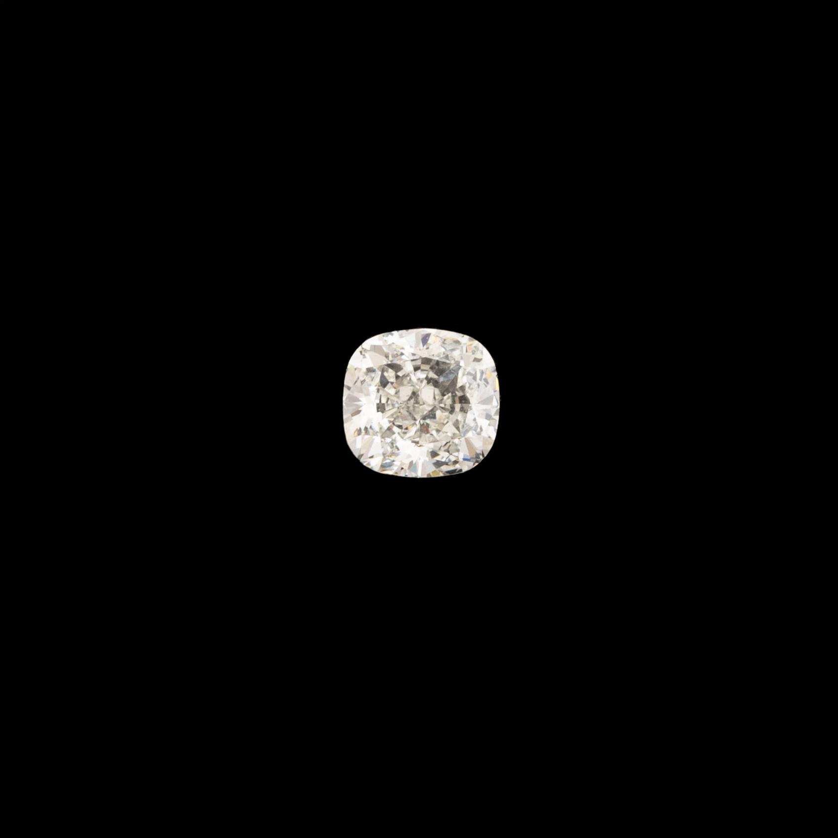 Loose cushion shaped diamond, 0,52 ct. With GIA dossier.