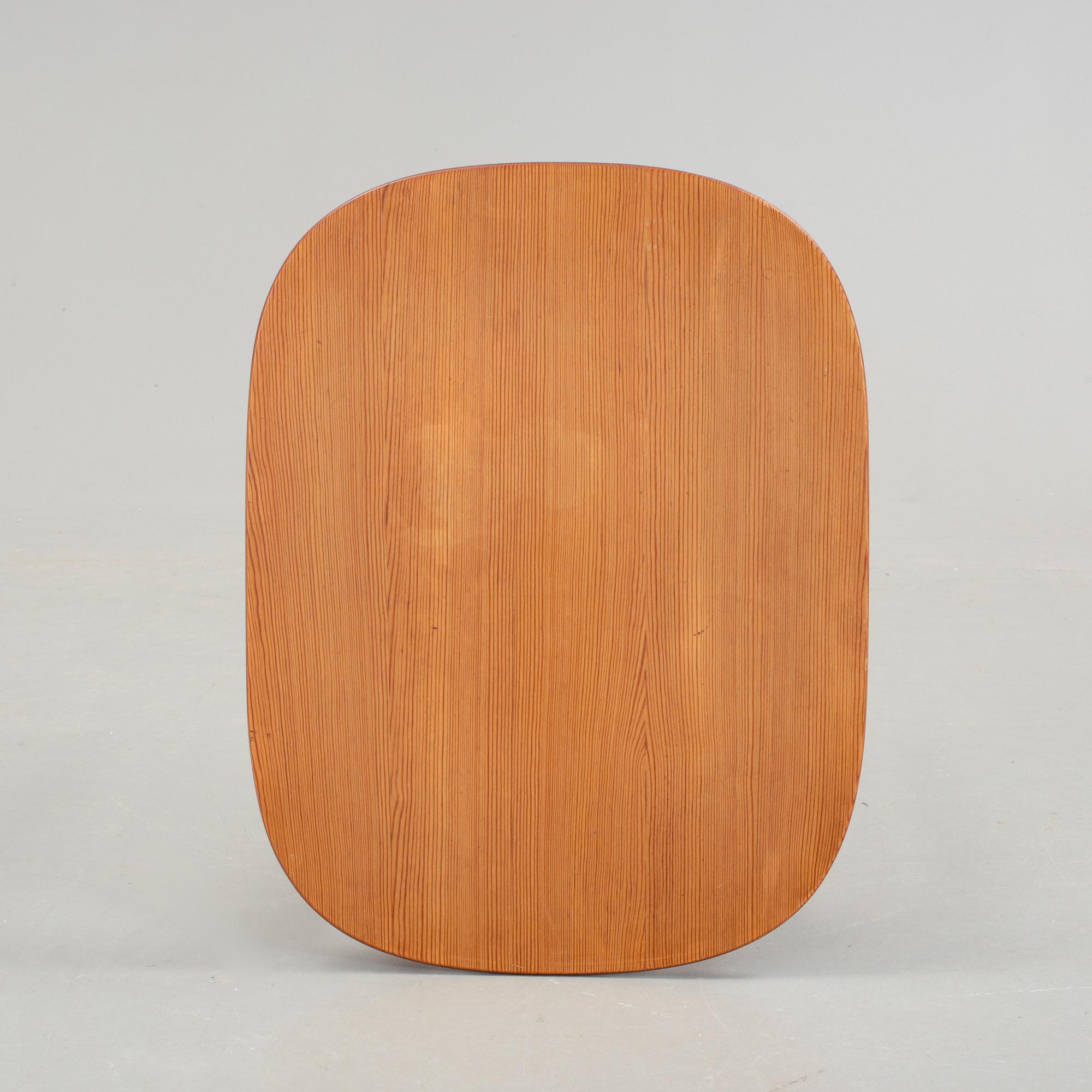 LAMPBORD, Carl Malmsten, 1900-talets andra hälft.