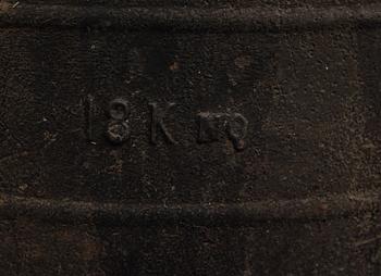 TREFOTSGRYTOR, 2 st, Näfveqvarns Bruk, 1800-/1900-tal.