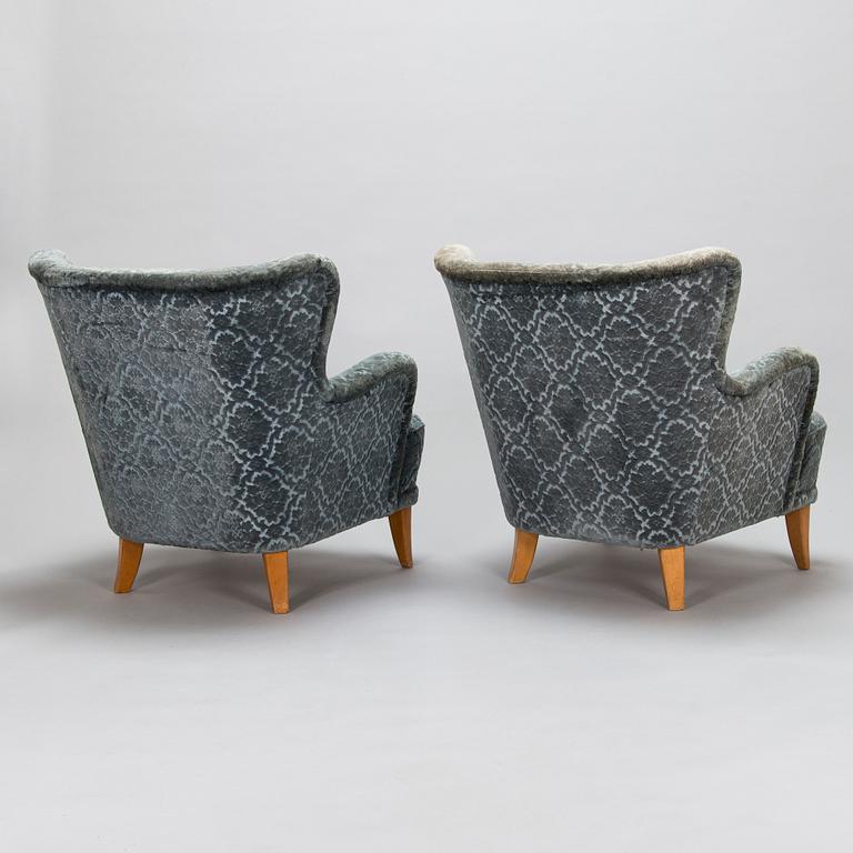 Ilmari Lappalainen, a pair of 1950's 'Laila' armchairs for Asko, Finland.