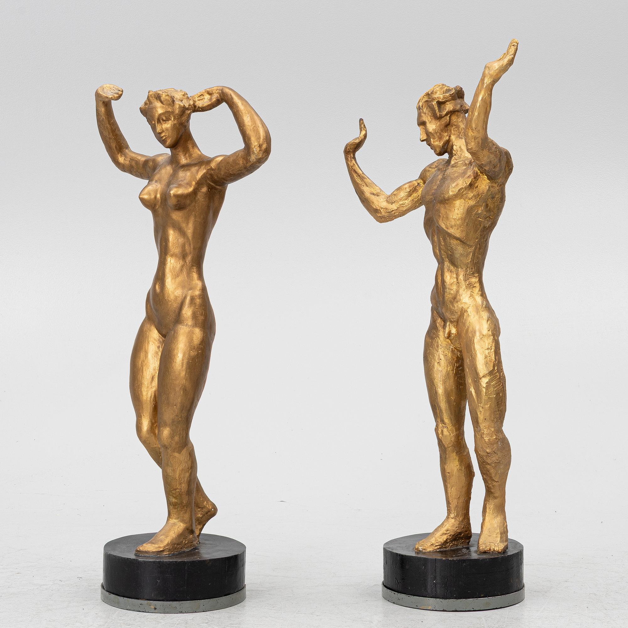 Decorative sculptures, a pair, 1920s/30s.