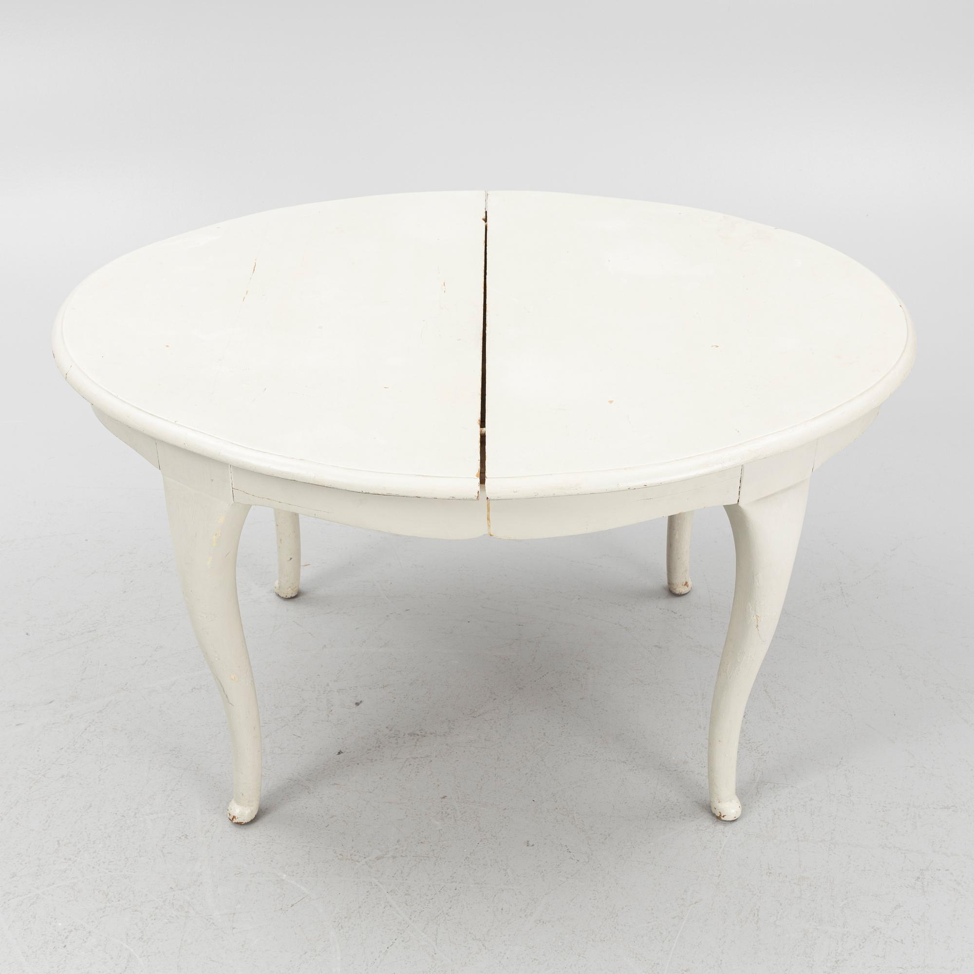 Dining table, early 20th century, Rococo style.
