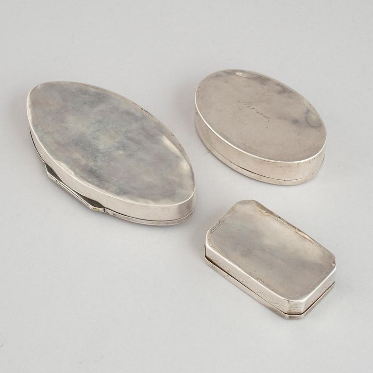 Three Swedish silver snuff boxes, 19th century.
