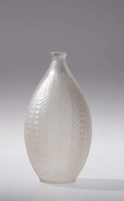 A René Lalique 'Acacia' glass vase, France 1921-25.