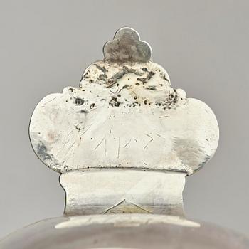 A parcel-gilt drinking bowl/kovsh, Nordic Renaissance, early 17th century possibly Uleåborg, Finland.