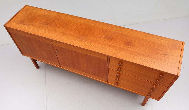 SIDEBOARD, 1900-talets andra hälft.