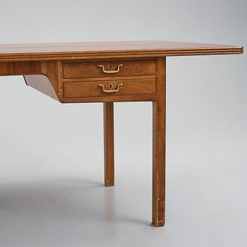 Christian Fallesen, an executive desk, "NK Hantverk", Nordiska Kompaniet, Sweden, 1954.