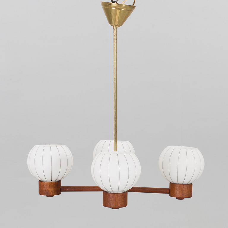 A 1950'S CEILING LIGHT.