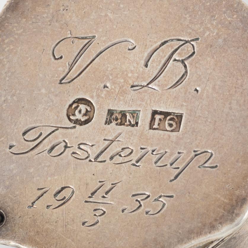 Dosor 2 st, silver, bl a Carl Neuendorff d.y., Karlskrona 1884.