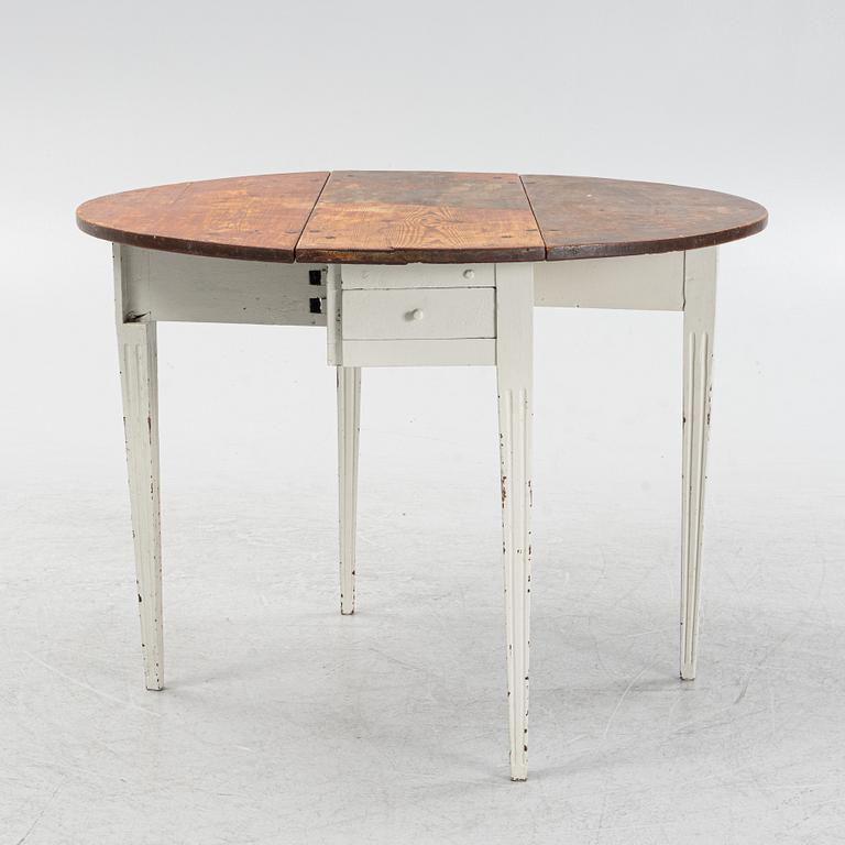 A Gustavian style drop leaf table, 19th Century.