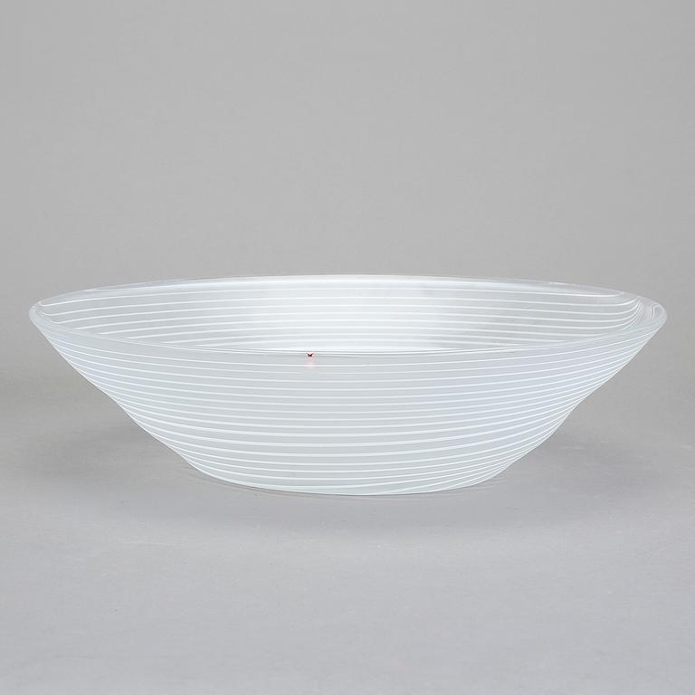 SKÅL, glas, Oiva Toikka, Iittala och Fyrklövern, upplaga om 799 exemplar.