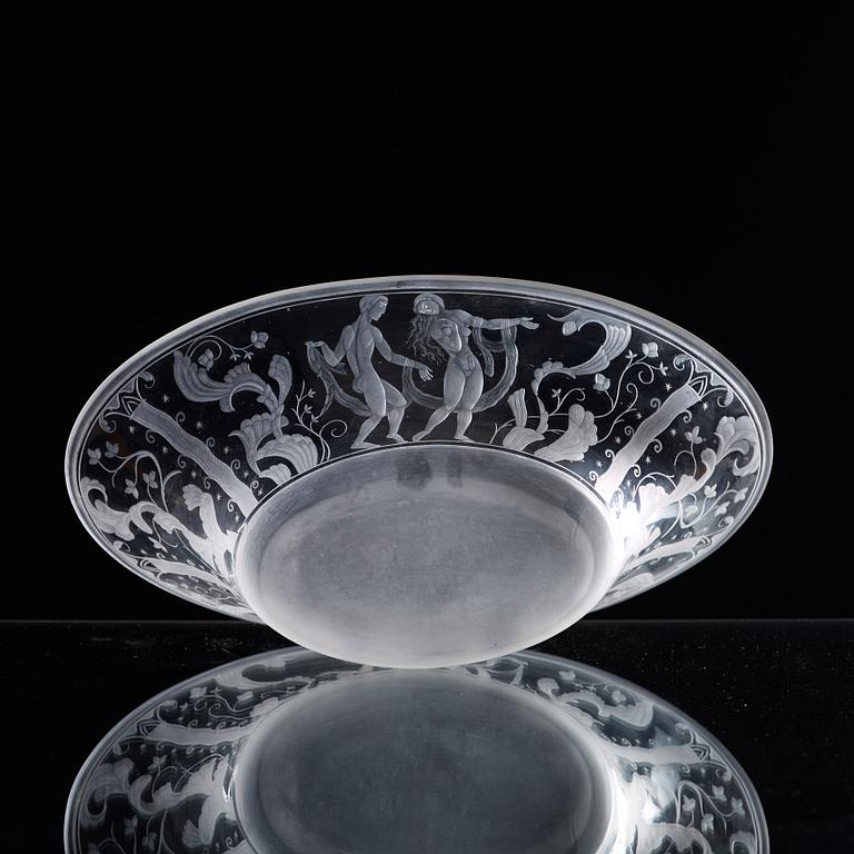 A Simon Gate engraved glass bowl and stand, Orrefors 1929.