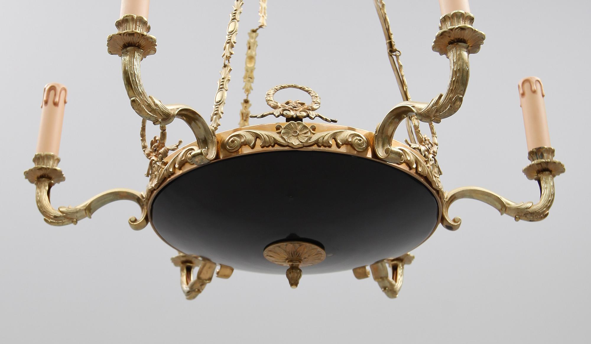 TAKAMPEL, empirestil, 1900-talets mitt. Höjd ca 70 cm.