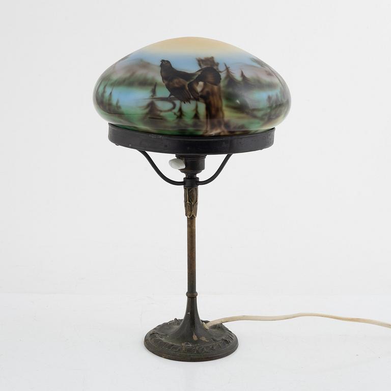 An Art Nouveau table light, early 20th Century.