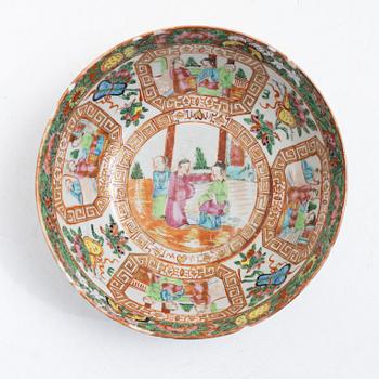 Fat och skål, porslin, Kanton, Kina, Qingdynastin, 1800-tal.