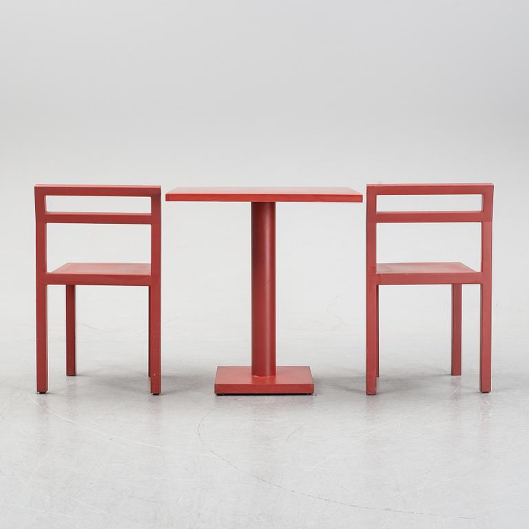 Boris Berlin/Poul Christiansen, bord med två stolar, "Non", Komplot design, Källemo.