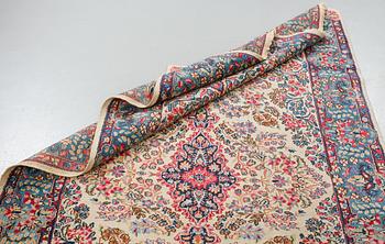MATTA, orientalisk, Kirman, old, ca 230x140 cm.